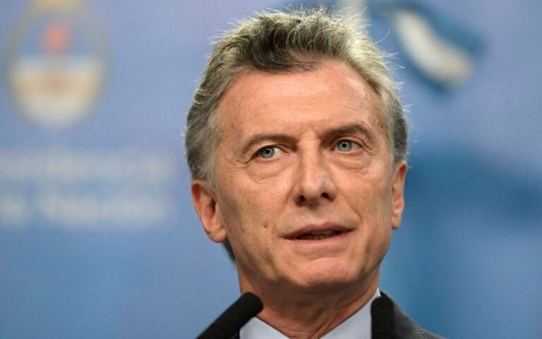 Argentina: Citan a Macri a declarar y le prohíben salir del país