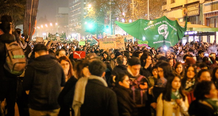 Columna de Javiera Bellolio: ¿Un nuevo feminismo?