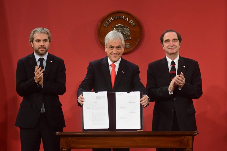 Gobierno busca eliminar leyes obsoletas y levantar secretismo de las que aún son reservadas