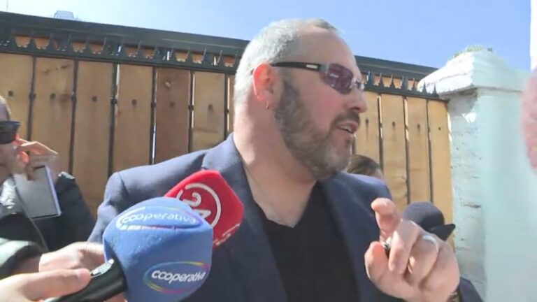 Sebastián Dávalos molesto por su reformalización: 