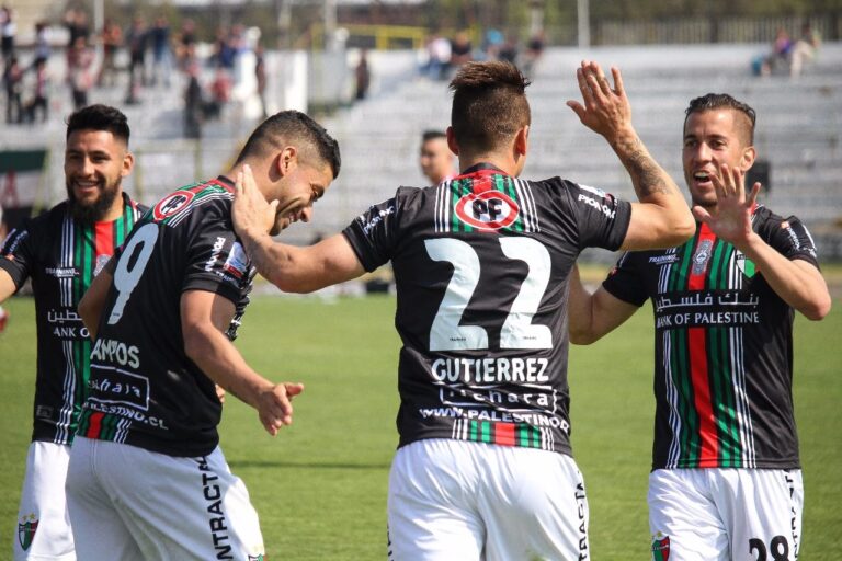 Palestino derrotó a la U y Copa Chile se definirá con clásico de colonias