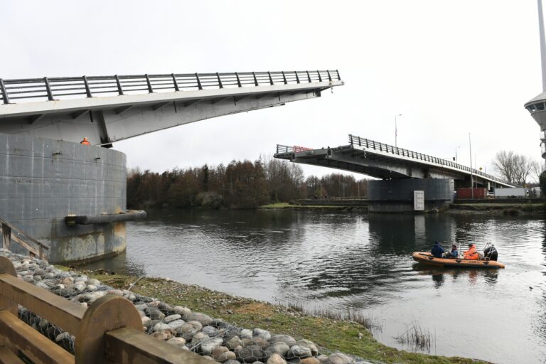Gobierno anuncia nueva licitación para la reparación del Puente Cau Cau