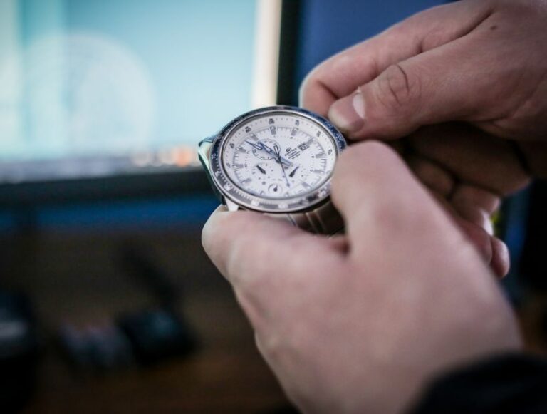 Eduardo Sáez explica el cambio de hora de este sábado 10 de septiembre