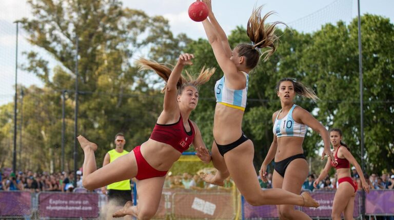 El fenómeno de las Kamikazes, las chicas doradas del beach handball argentino
