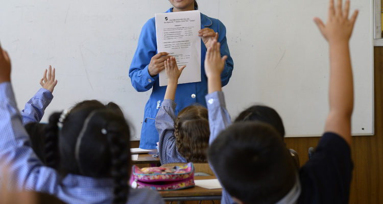 16 colegios comenzaron anticipadamente este lunes las clases en la Región Metropolitana