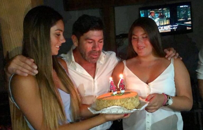 Las hizo de DJ, lo felicitó la Juventus y lo destacó la FIFA: Así celebró el Matador Salas su cumpleaños N°44