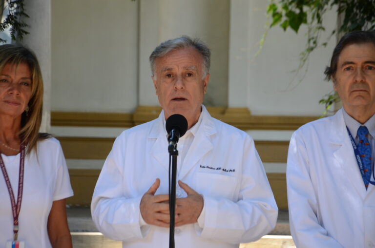 Ministro Santelices por cirugías no Ges:  