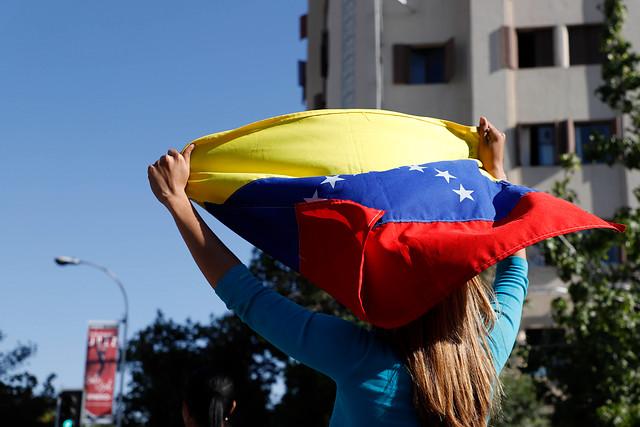 Líderes europeos están dispuestos a reconocer a Guaidó si Maduro no llama a elecciones en Venezuela