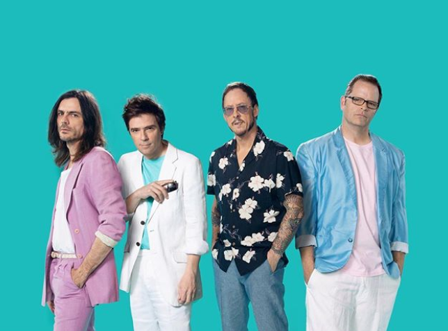 Todas las bandas a las que Weezer le hace covers en su nuevo disco 