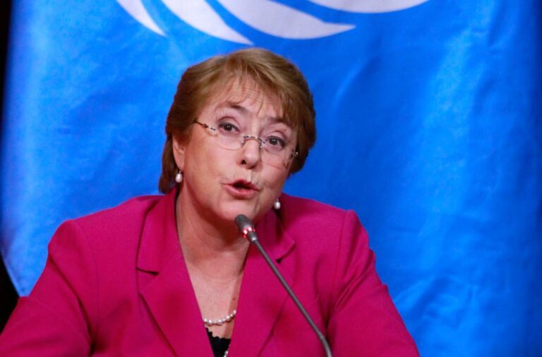 Diputado RN pide demoler casa de Michelle Bachelet en Caburgua