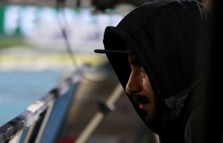 Alfredo Arias no da su brazo a torcer y deja a Johnny Herrera fuera del Superclásico