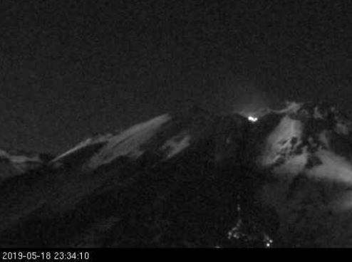 Registran explosión volcánica en Nevados de Chillán