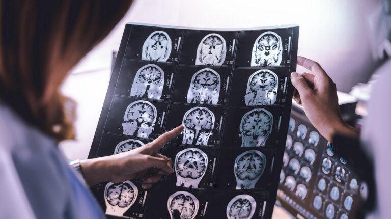 Académica U. Chile y salud mental: 