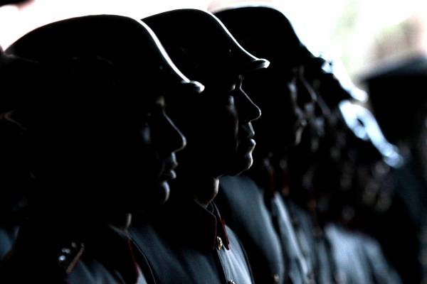 Columna de Gloria de la Fuente: FF.AA. y de Orden y Seguridad, de la opacidad a la transparencia