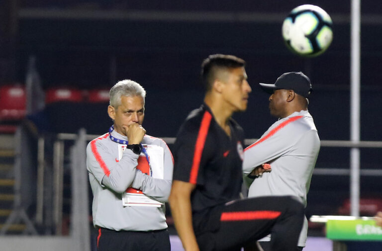 4-3-3: Con esta formación la Roja buscará los primeros 3 puntos ante Japón