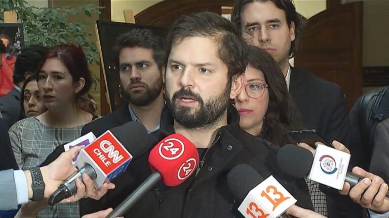 Gabriel Boric por el cambio de gabinete: 