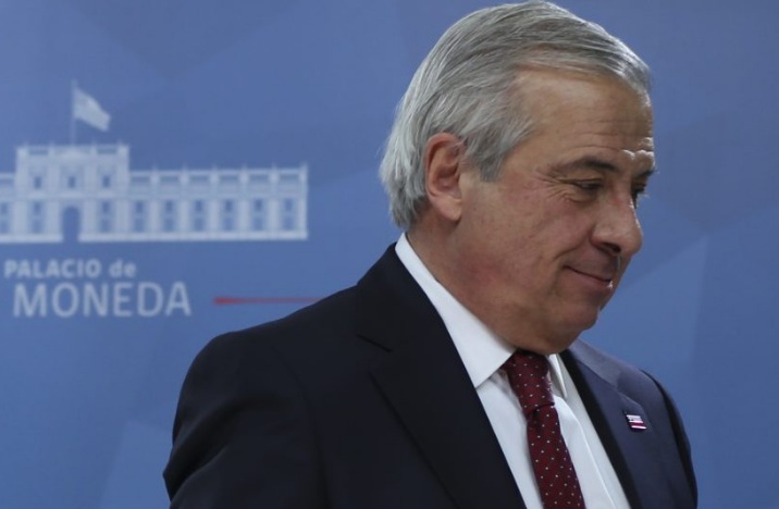 Ministro Mañalich asegura que es probable un alza de contagios “a fines de abril, principios de mayo”