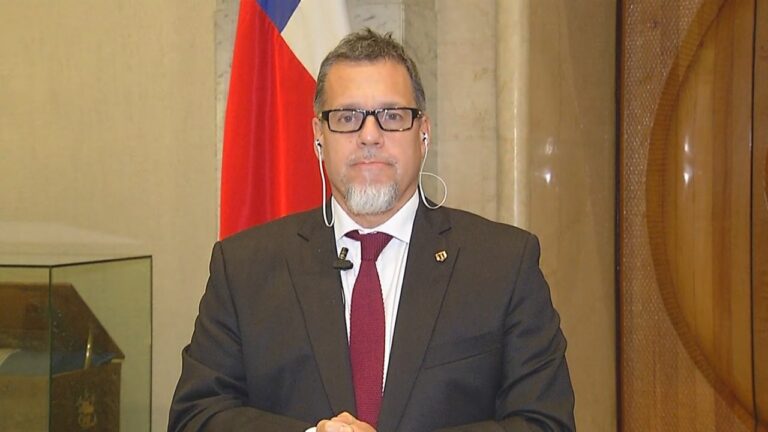 Senador Lagos Weber y crisis por la pandemia: 