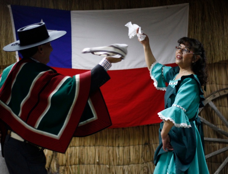 Hay debate: Buscan declarar feriado irrenunciable el viernes 17 de septiembre