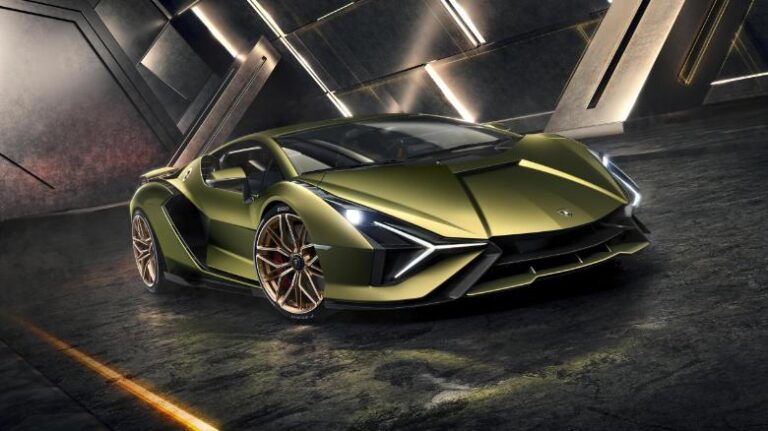 Un V12, 808 caballos y un supercondensador: El nuevo híbrido de Lamborghini es el más rápido jamás creado
