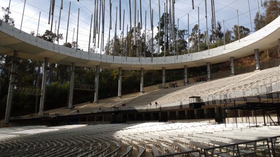 Retirarán el cielo colgante de la Quinta Vergara debido a fallas estructurales