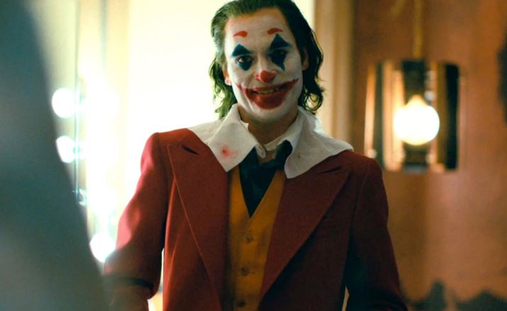 Policía de Estados Unidos refuerza seguridad por estreno de 