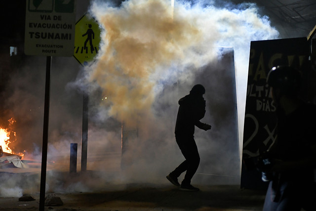 Embajada de Ecuador confirma muerte de joven ecuatoriano durante protestas en La Serena
