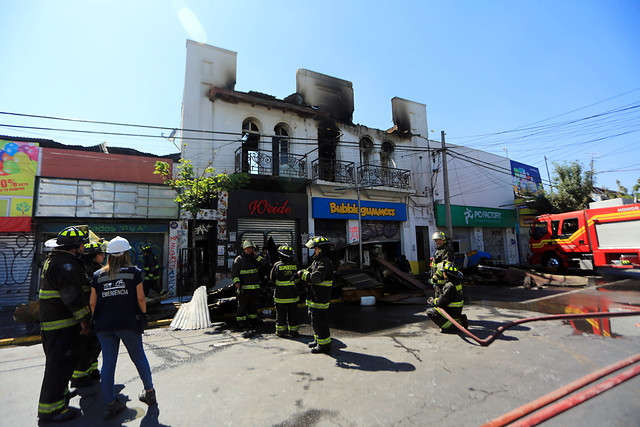 Pérdidas en el sector comercial superan los 1.400 millones de dólares