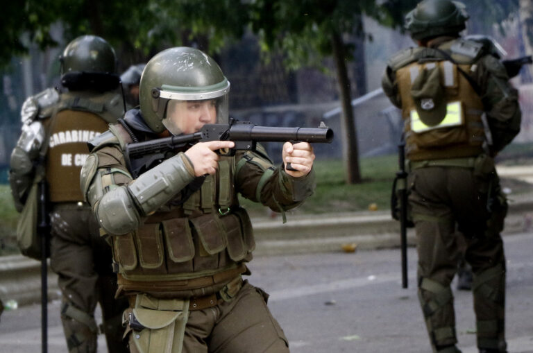 Bloomberg asevera que cifra de heridos en Chile supera lesiones similares en protestas mundiales