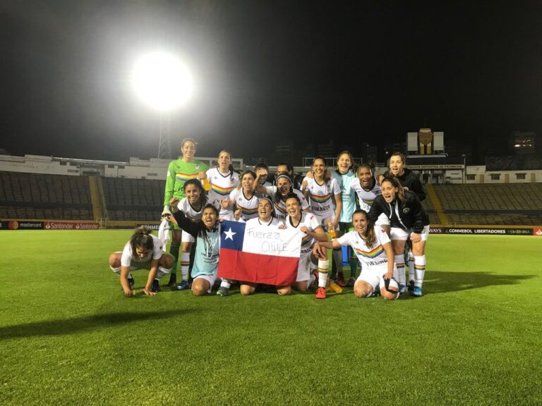 Santiago Morning clasifica a cuartos de final de Copa Libertadores