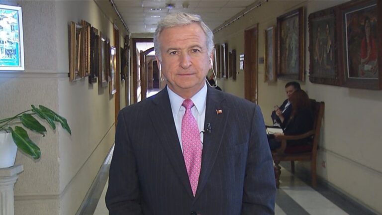 Felipe Larraín y recorte en proyección de crecimiento: 