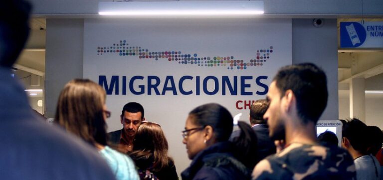 Así operan las redes internacionales que han aumentado el delito por trata de personas y tráfico de migrantes en Chile
