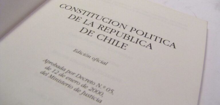 Conoce los requisitos para ser un convencional y redactar una eventual nueva Constitución