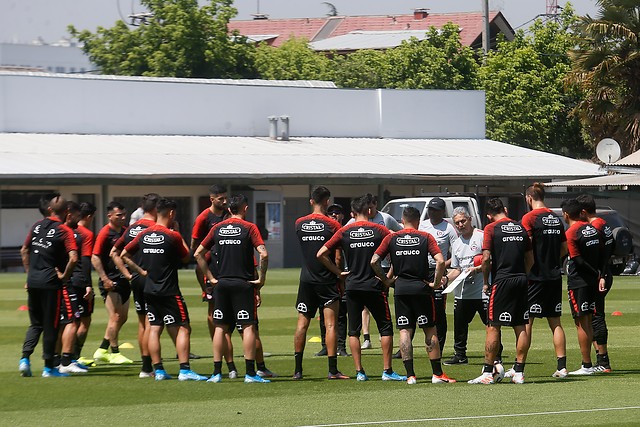 Jugadores de la Roja decidieron no jugar partido amistoso frente a Perú