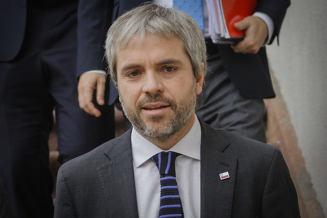 Blumel sobre el proyecto para que FF.AA. resguarden servicios básicos: “No van a estar a cargo del orden público”