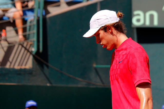 Copa Davis: Nico Jarry cedió el primer punto de la serie ante Argentina