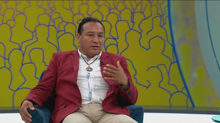 Manuel Painiqueo, alcalde de Lumaco: 