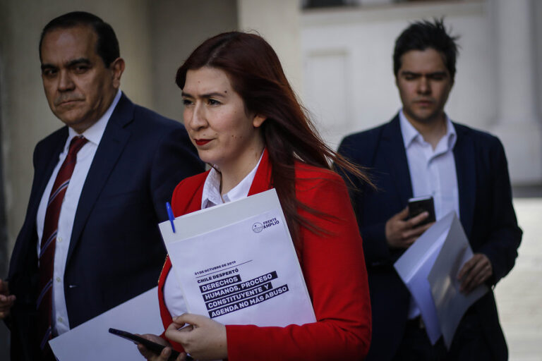 Catalina Pérez tras renuncia de Vidal y Castillo a RD: 