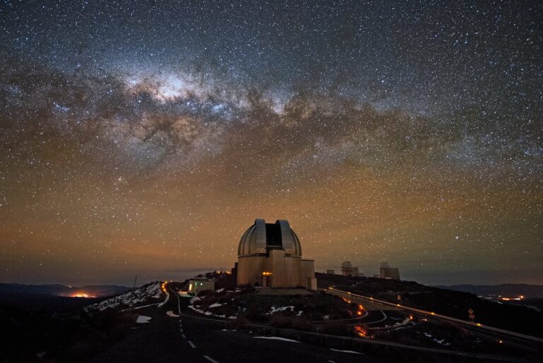 Nature Astronomy publica el descubrimiento de tres nuevos planetas desde el Desierto de Atacama