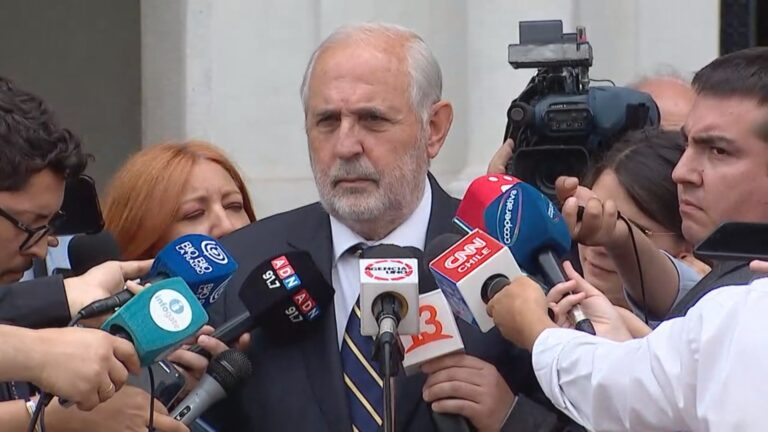 Desde el Frente Amplio evalúan pedir la destitución de Jorge Abbott