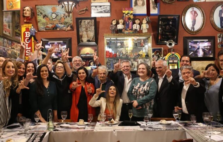 Grupo de Puebla posterga encuentro en Chile 