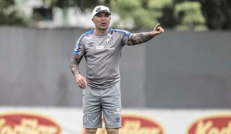 Jorge Sampaoli dejó de ser técnico del Santos