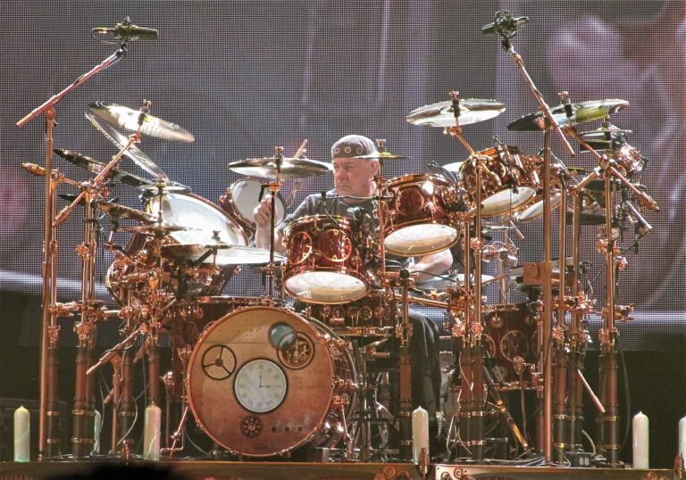 A los 67 años falleció Neil Peart, el legendario baterista de Rush