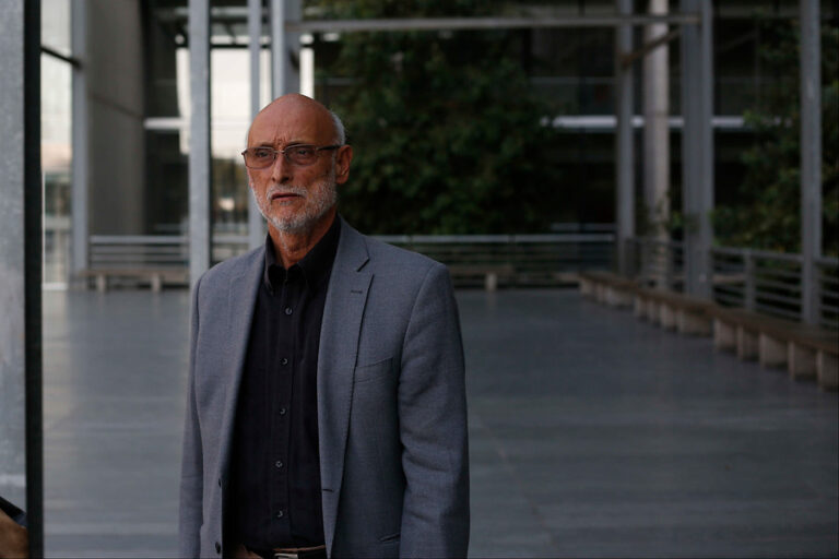 Actuar policial durante protestas en Pudahuel tiene enfrentados al alcalde y Carabineros