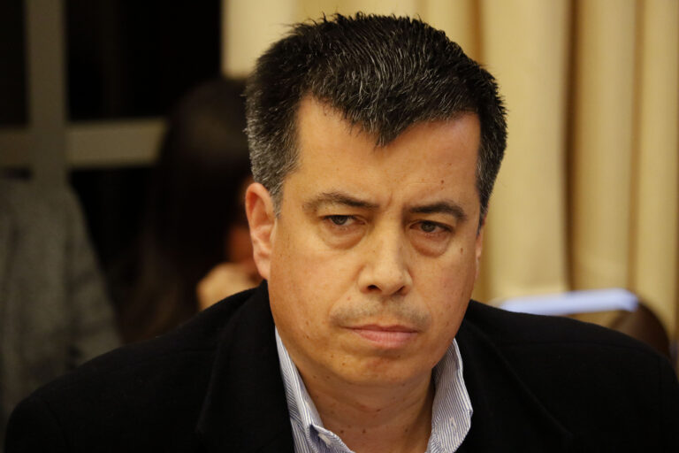 Diputado Celis pide al presidente Piñera pagar el 100% del IFE en septiembre