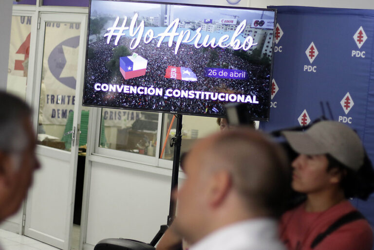 Dirigentes de la Democracia Cristiana se reúnen para definir estrategia de la campaña 