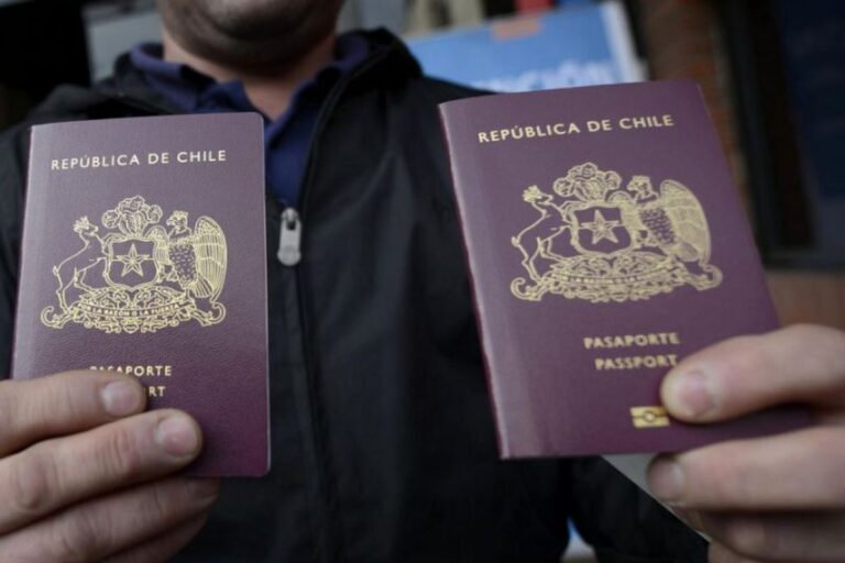 ¿Por qué solo los nuevos pasaportes durarán 10 años y los otros no?