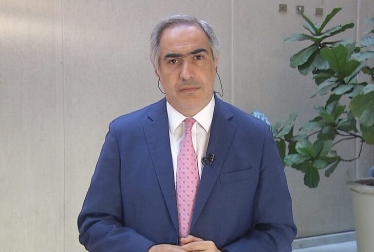 Chahuán emplazó al Gobierno por voto obligatorio: 