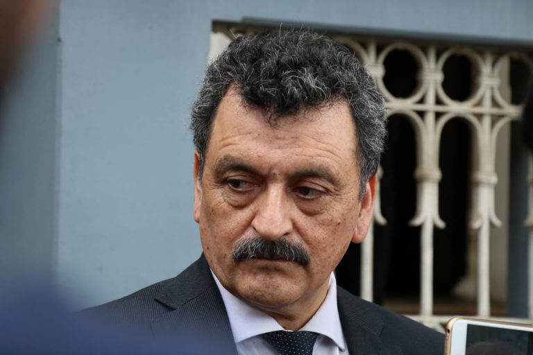 UACh rechaza la invitación del director de Historia para que Víctor Chanfreau ingrese sin PSU