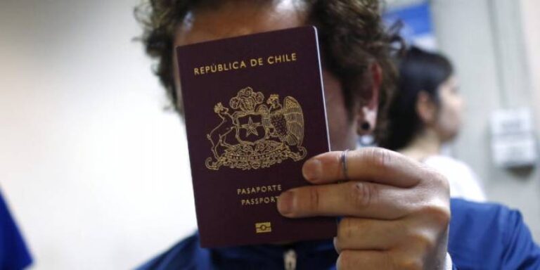 Licitación cédulas y pasaportes: Aisino anunció acciones legales y trabajadores acusan falta de transparencia